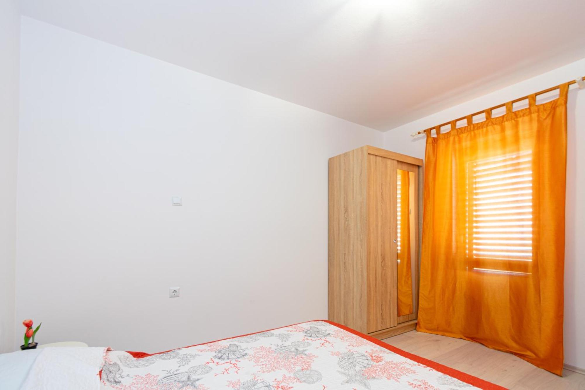 Apartments By The Sea Mandre, Pag - 3084 Kolan Zimmer foto